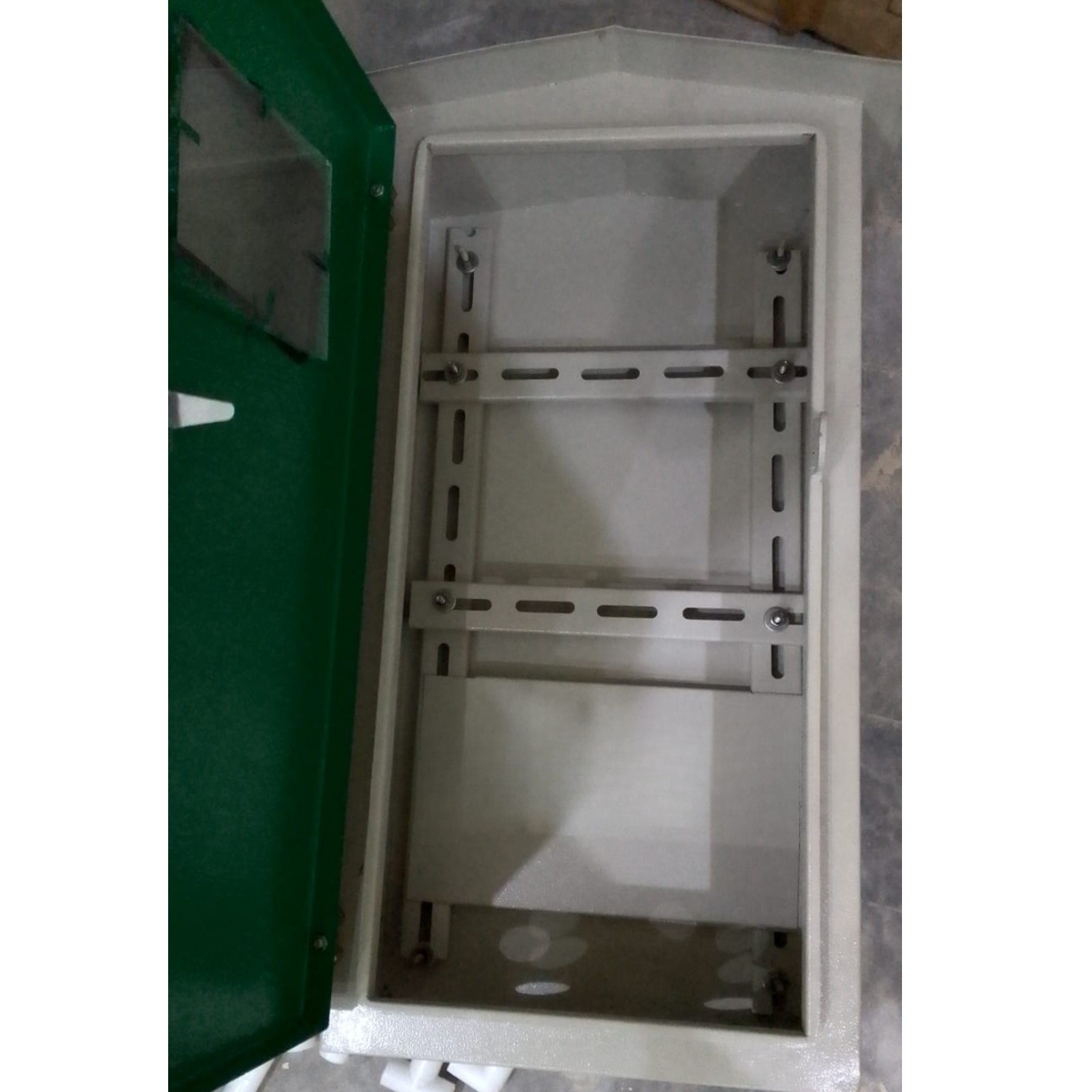 Green Box Solar DB for Green Meter 14inch*20inch - Image 2